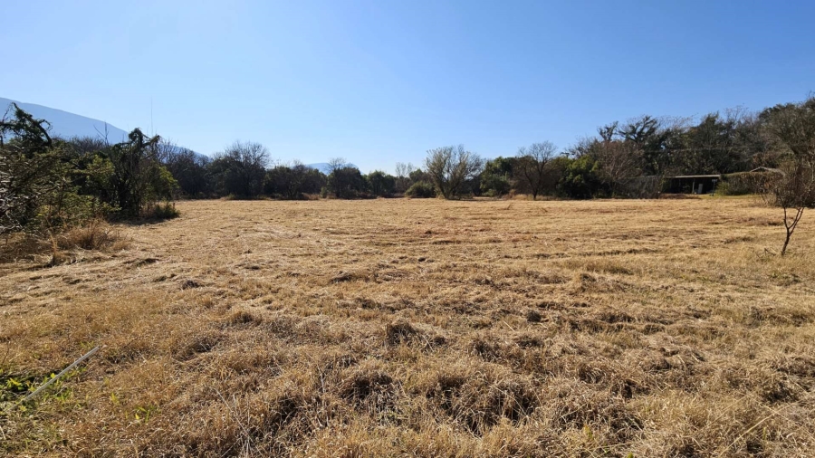 0 Bedroom Property for Sale in Skeerpoort North West